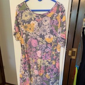 LuLaRoe Carly dress